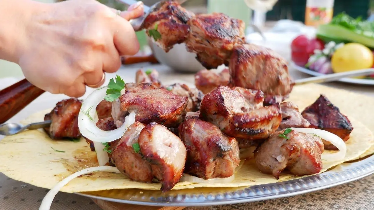 Шашлык из свиной шеи