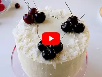 Торт с вишней и кокосом