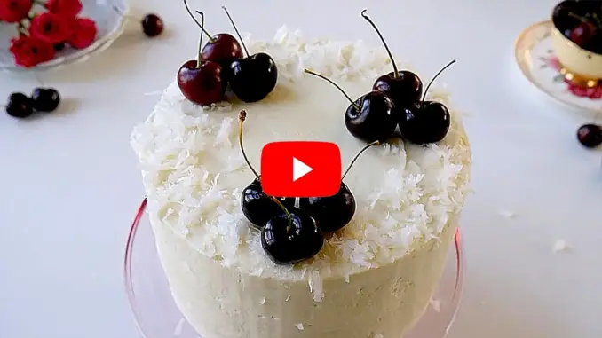 Торт с вишней и кокосом